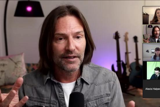 Eric Whitacre with students on Zoom