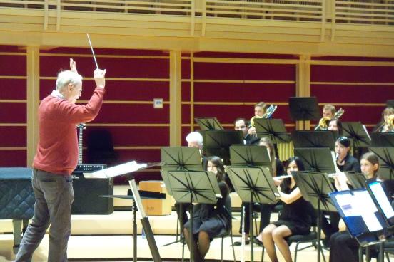 Keith Brion rehearses the SSU Symphonic Wind Ensemble