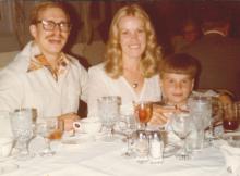 1970s family photo