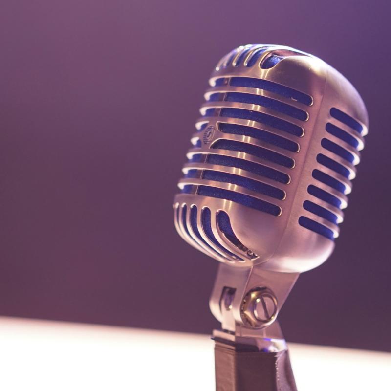 Microphone