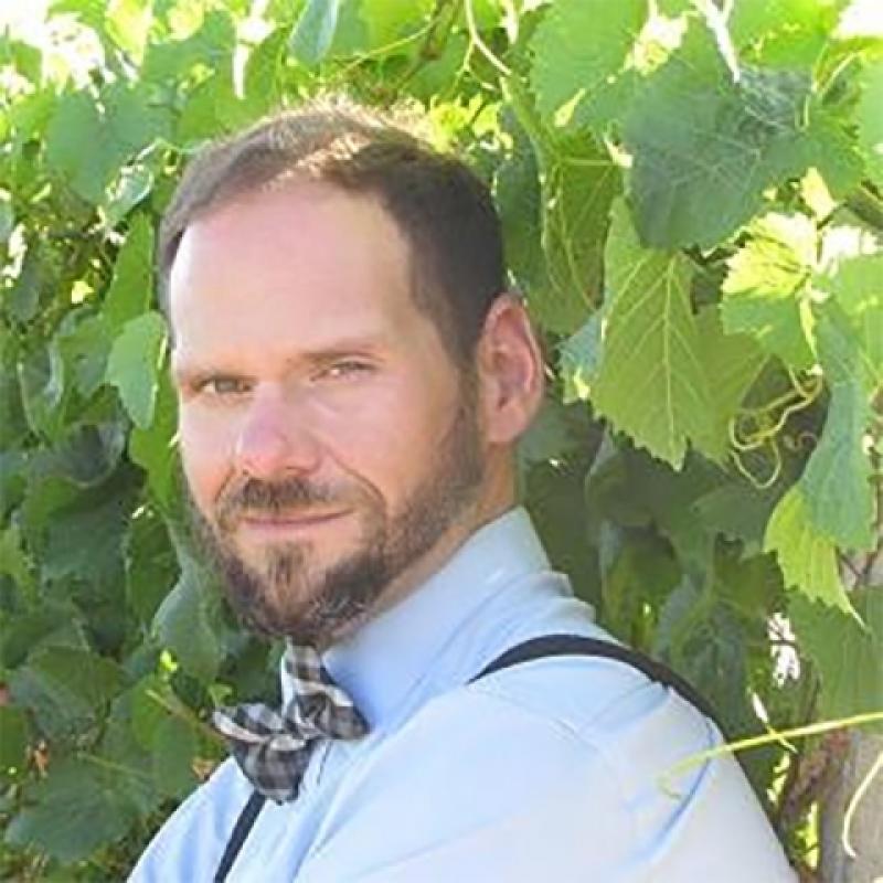 Mark Kratz Headshot